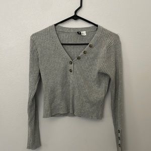 Grey Knit Long Sleeve🩶